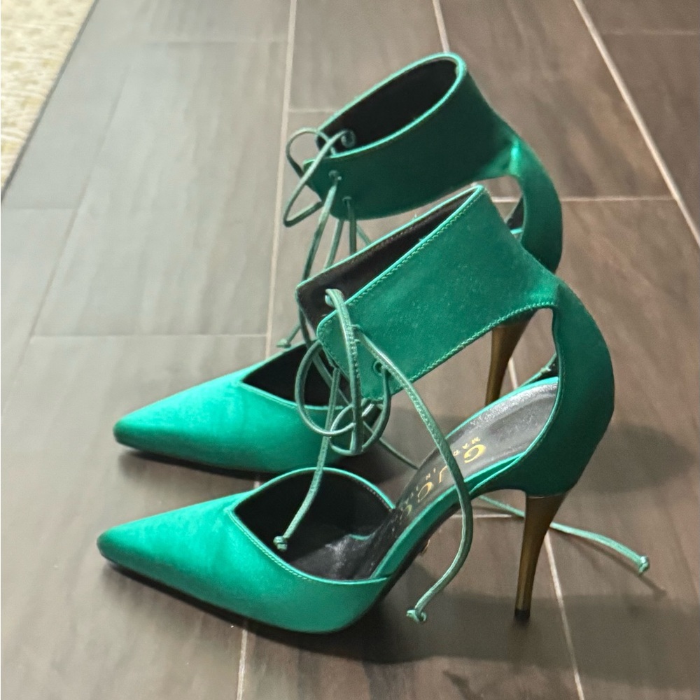 SOLD ON ANOTHER PLATFORM. Gucci Green Stiletto Heels with Ankle Strap